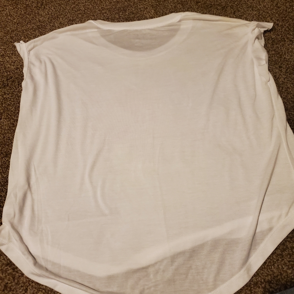 Xl Friends soft tee - Picture 2 of 2